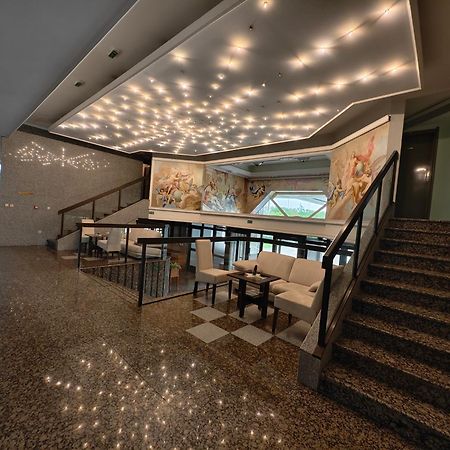Sole Mio Wellness & Spa Novi Sad Exterior photo
